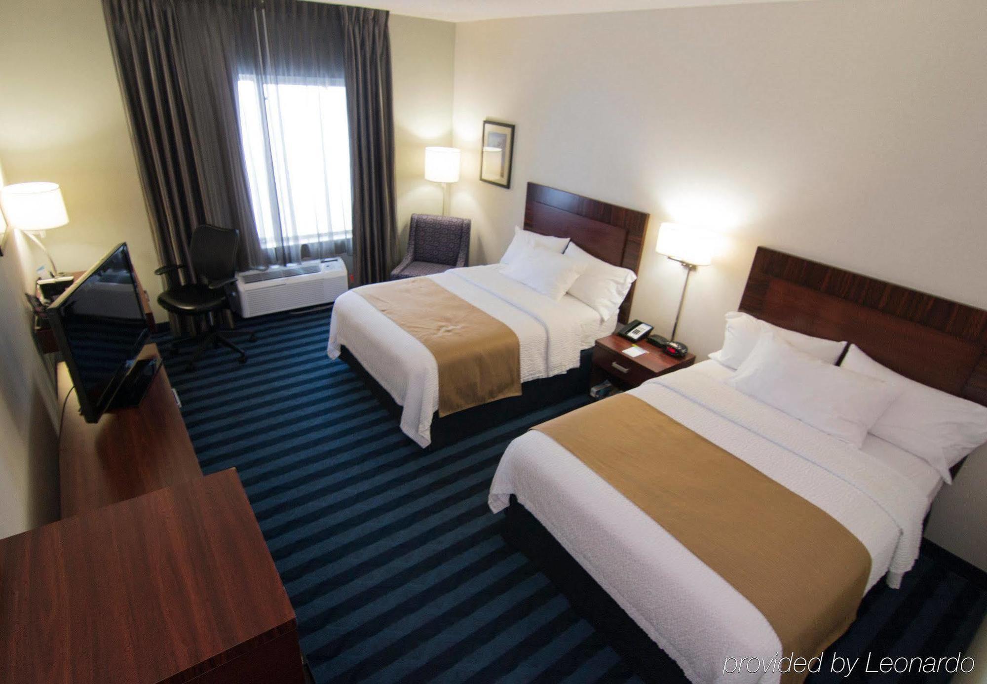 Fairfield Inn & Suites Lancaster Rohrerstown Exterior photo